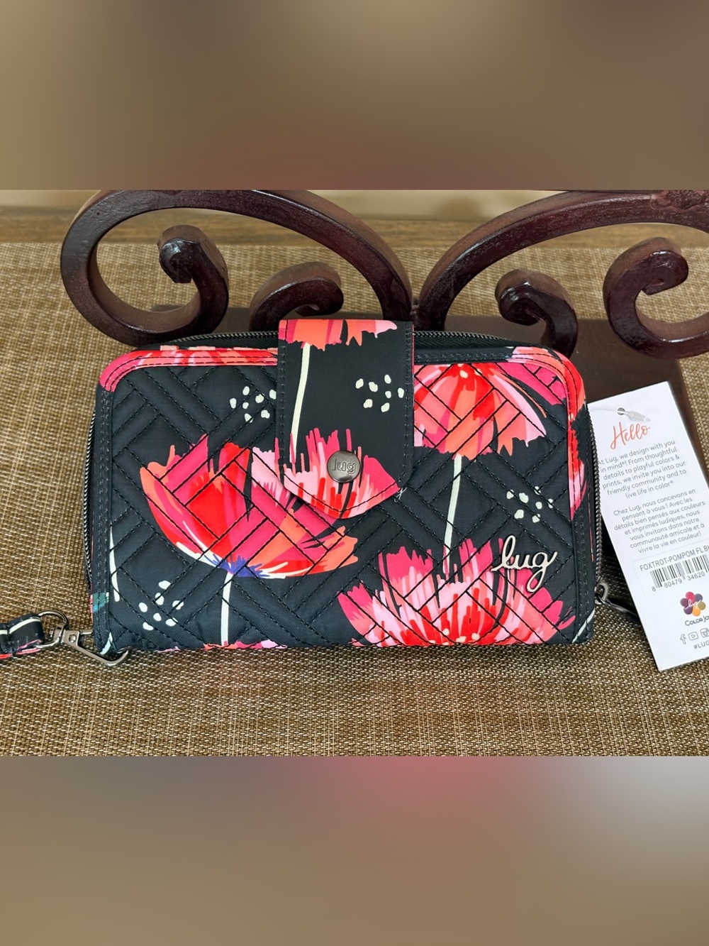 Lug Foxtrot Quilted RFID Wallet. Pom Pom Floral Black. NWT